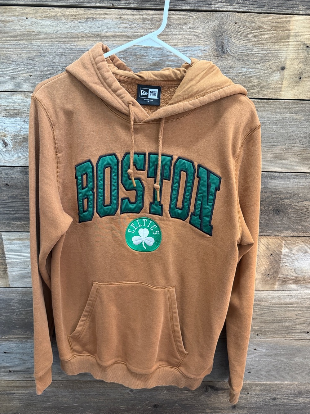 New Era Boston hoodie